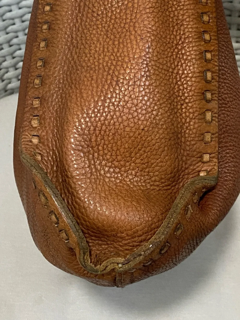 Lucky Brand Vintage Brown Pebbled Leather Hobo Slouchy Whipstitched Bag